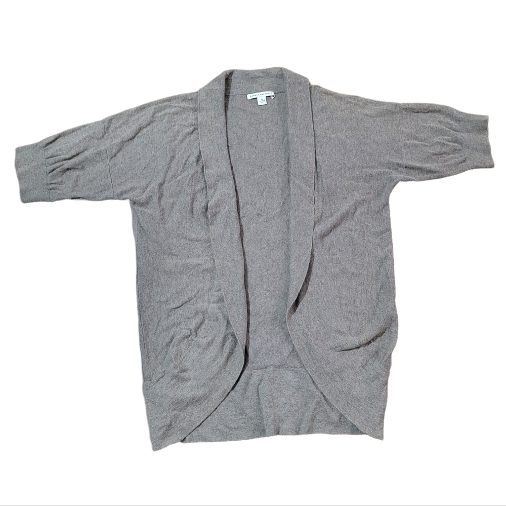 Banana Republic women's Cardigan.      T6